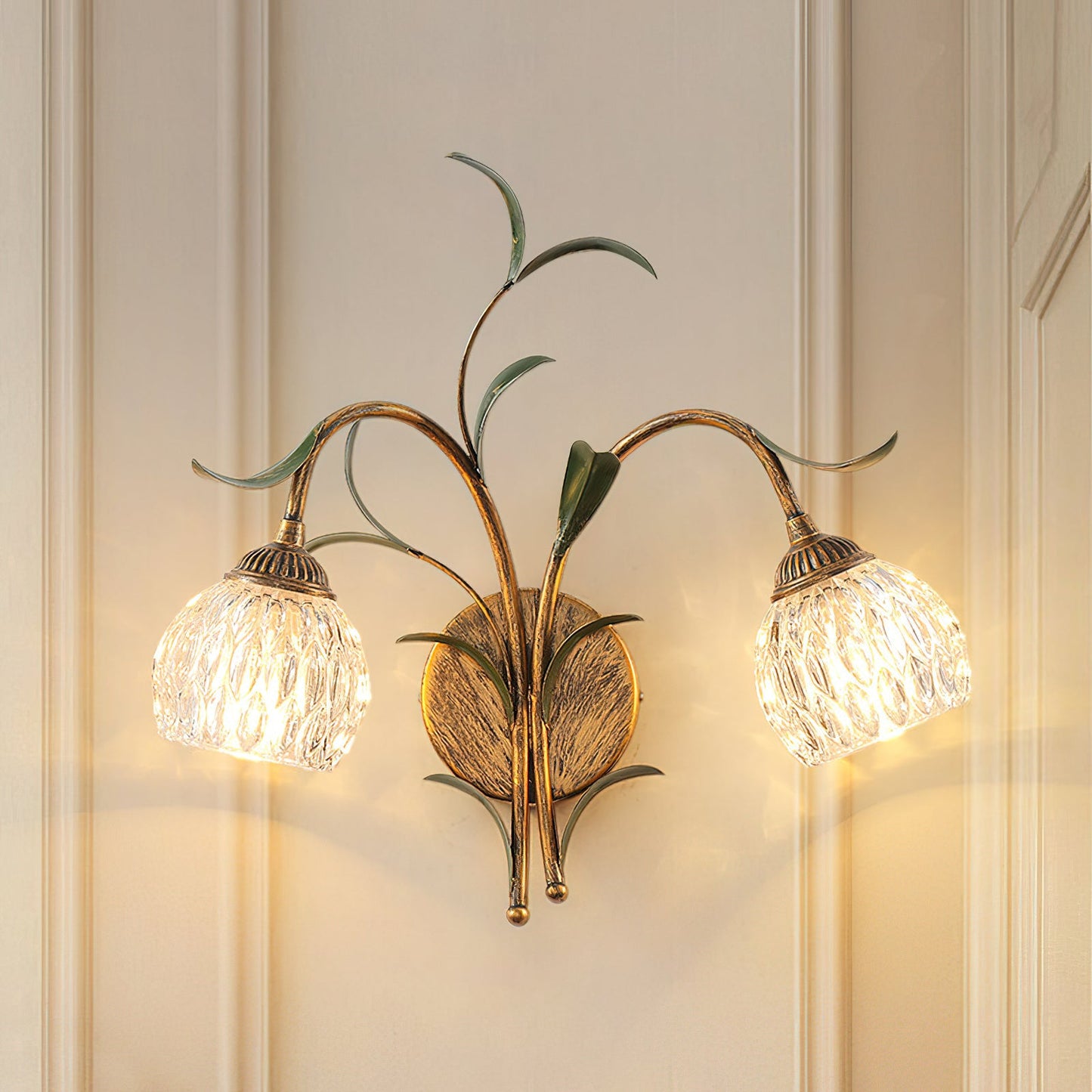 Jasmine Wall Light