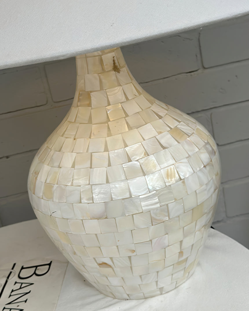 Josephine Seashell Table Lamp