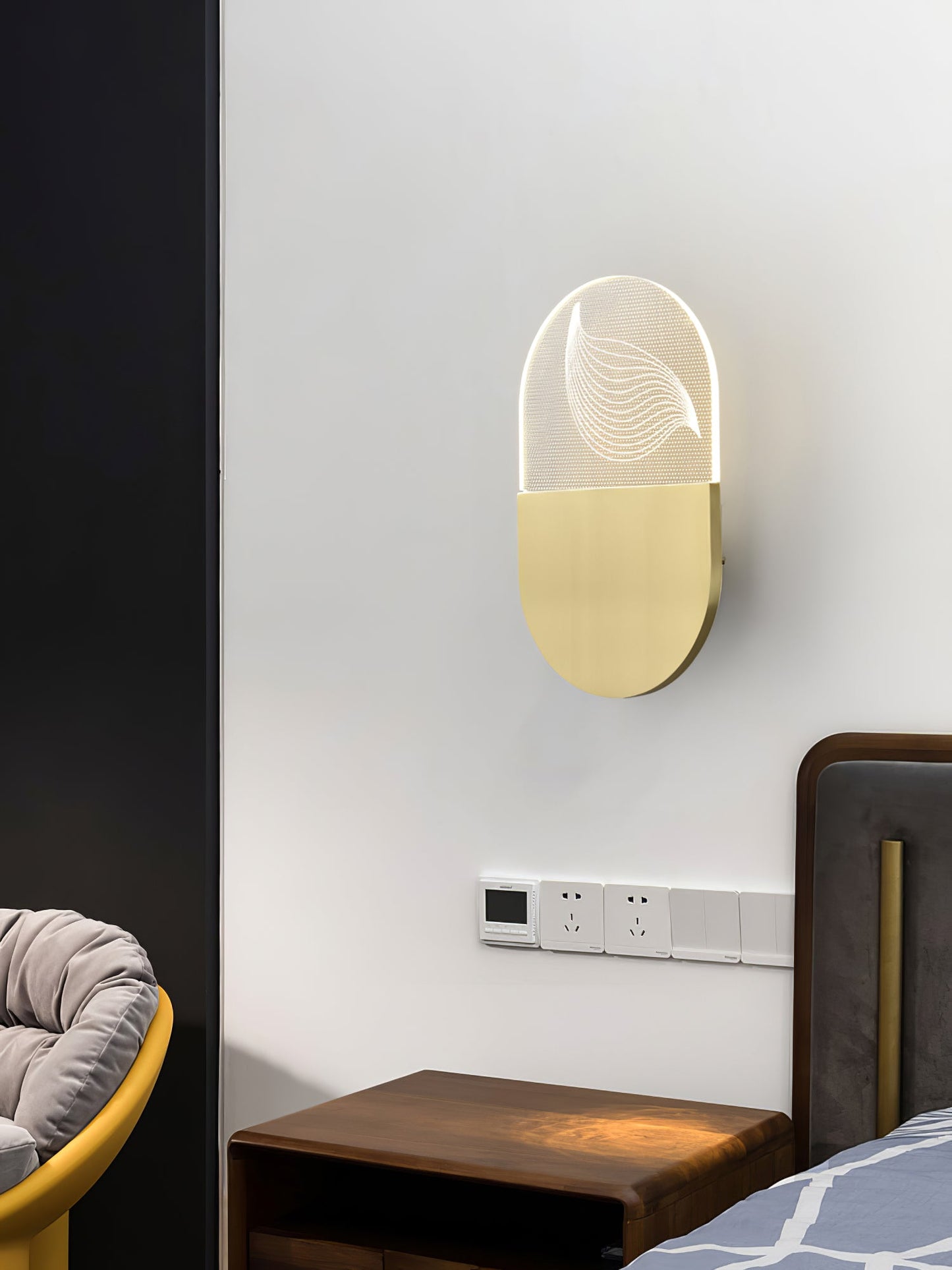 Kaikea Wall Lamp