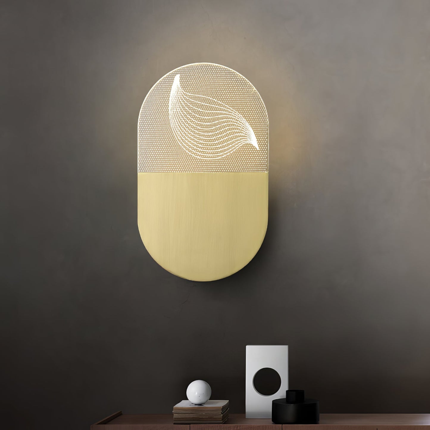 Kaikea Wall Lamp