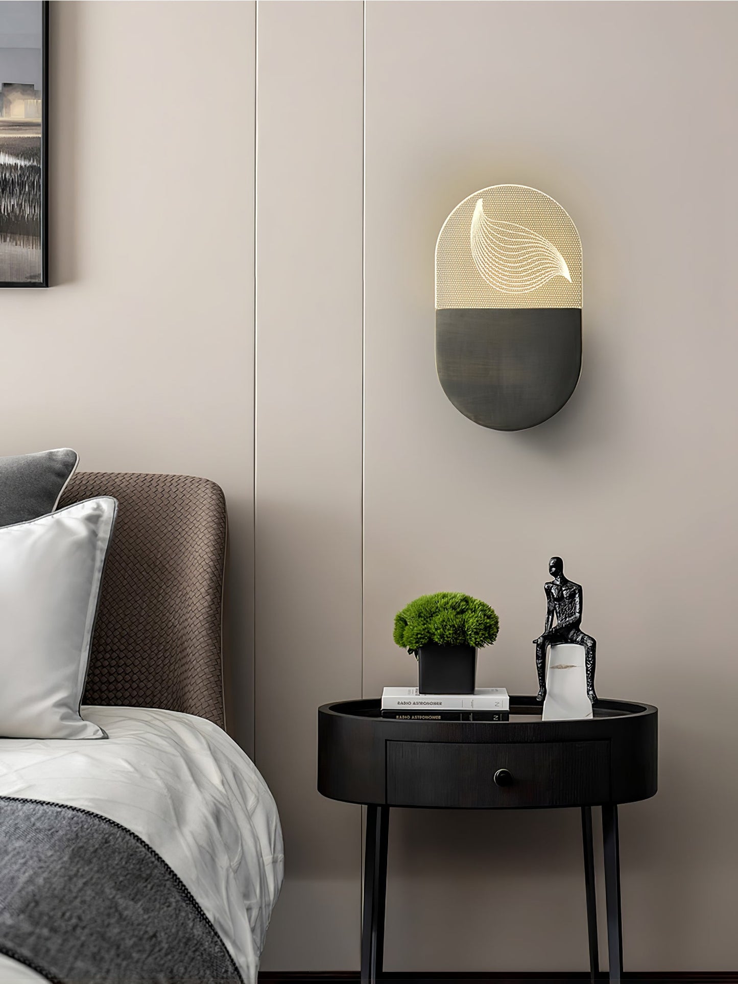 Kaikea Wall Lamp