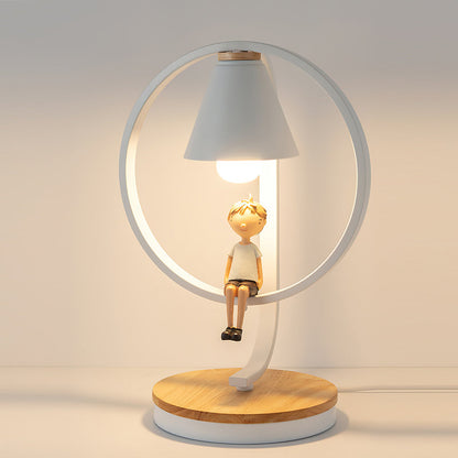 Kamilah Table Light