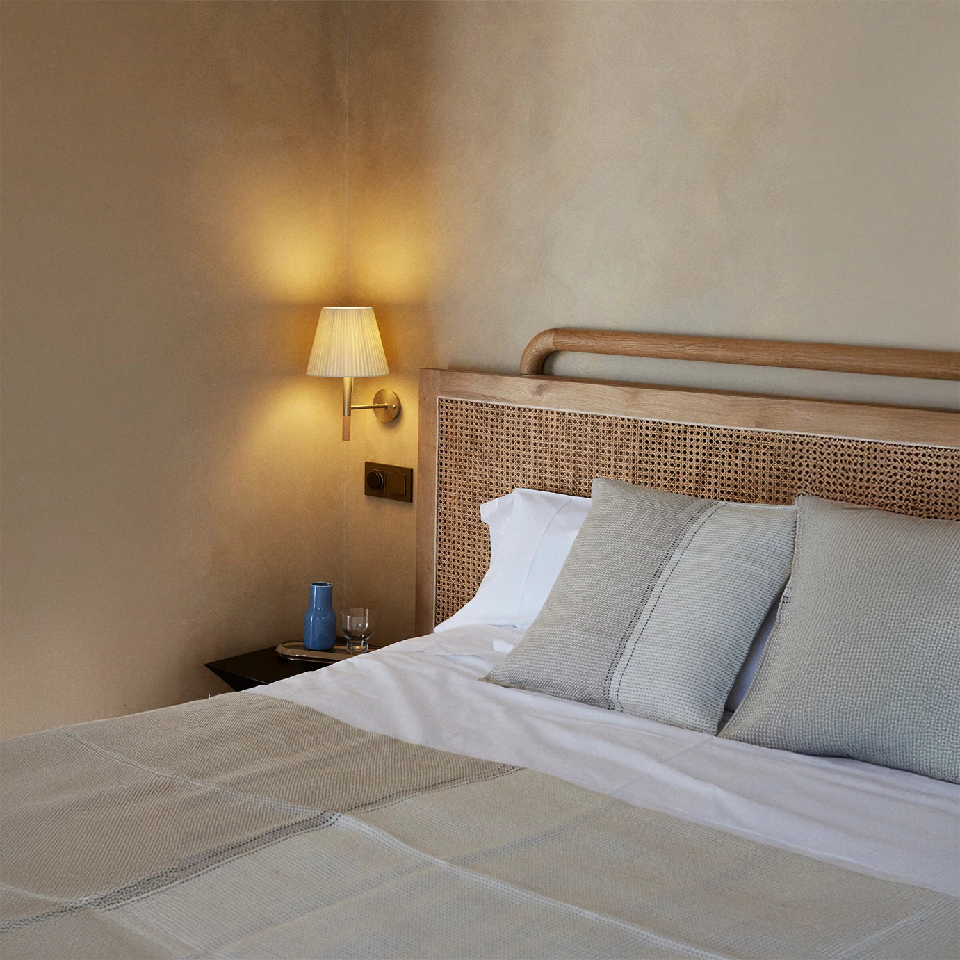 Kilkee Wall Lamp