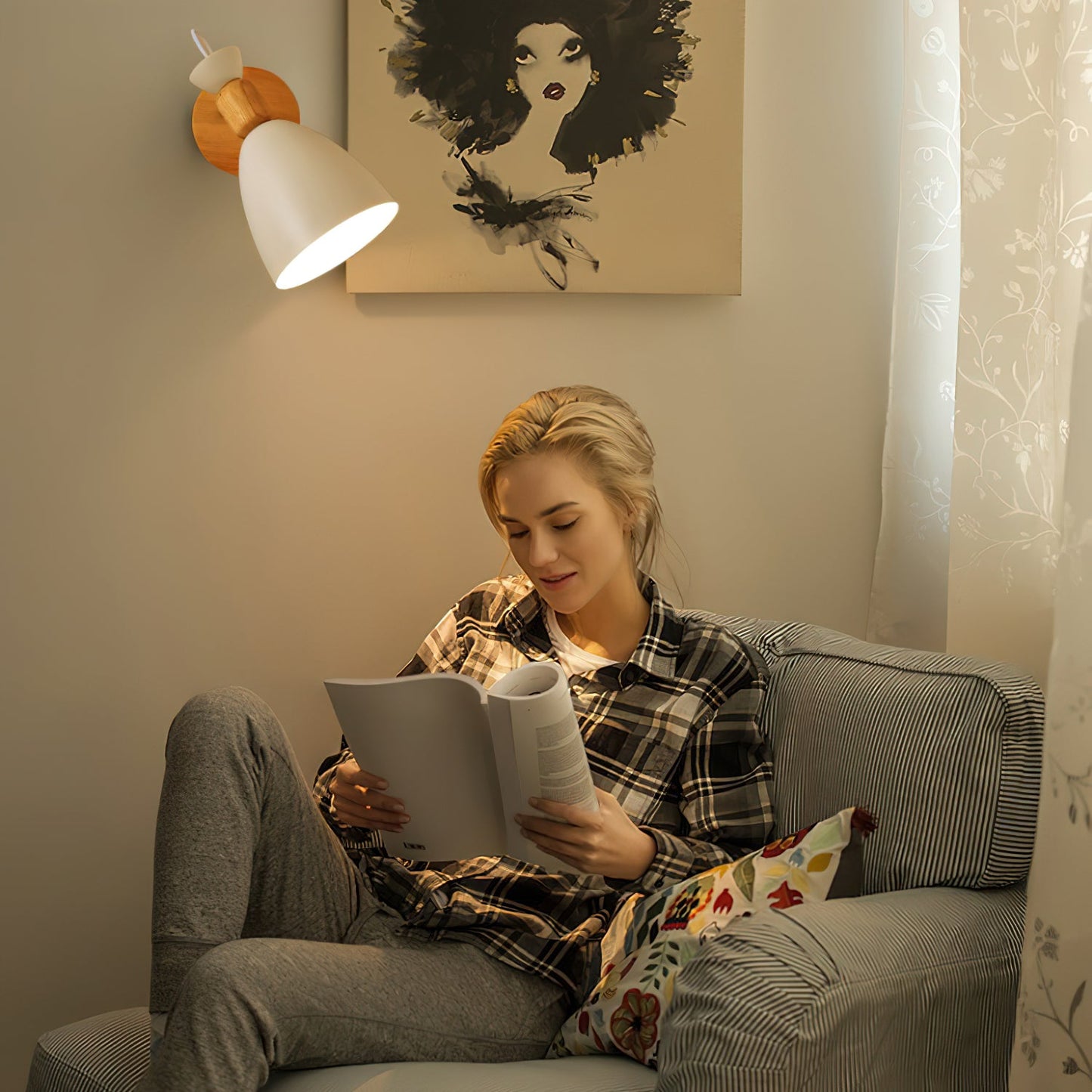 Kiven Wall Lamp