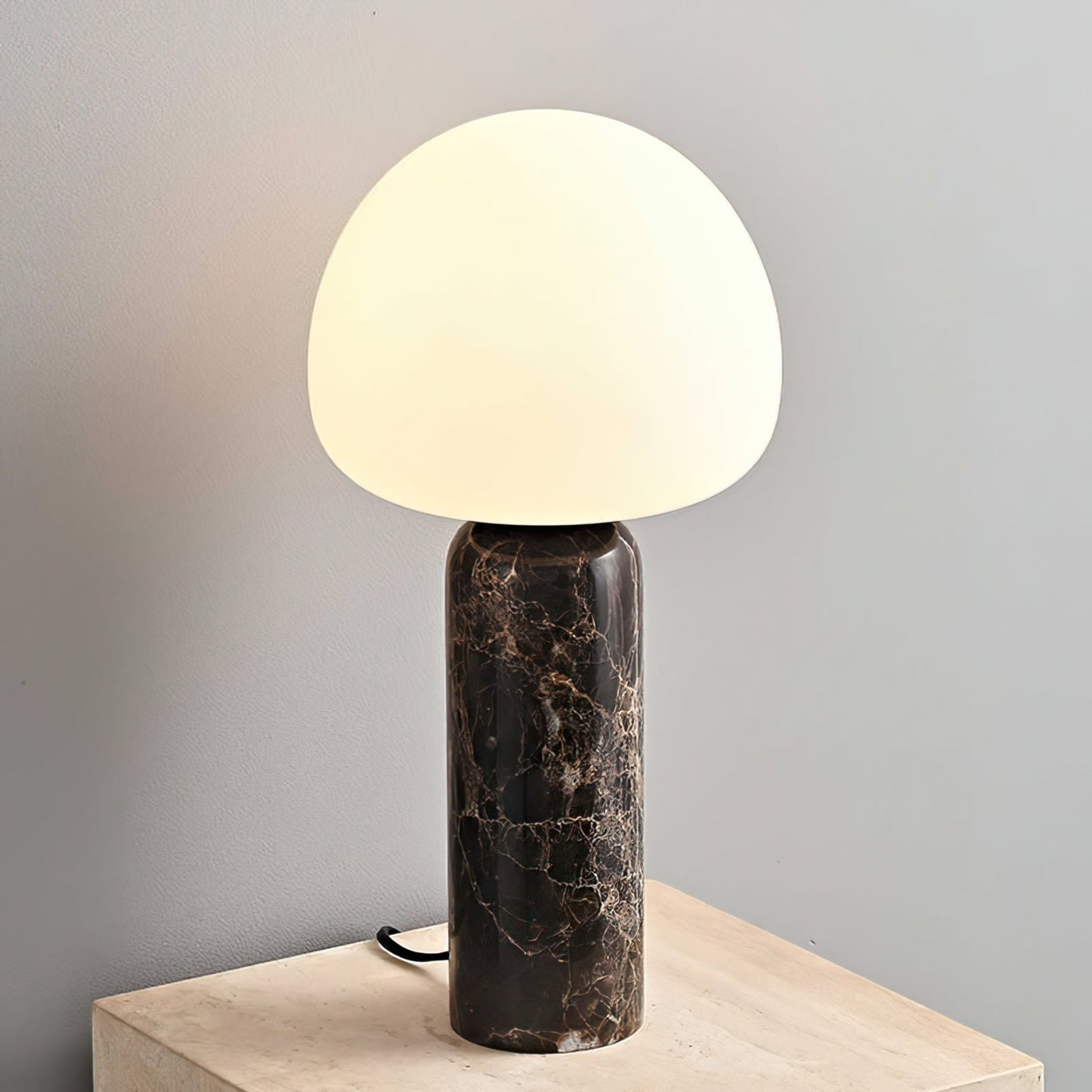 Kizu Table Lamp