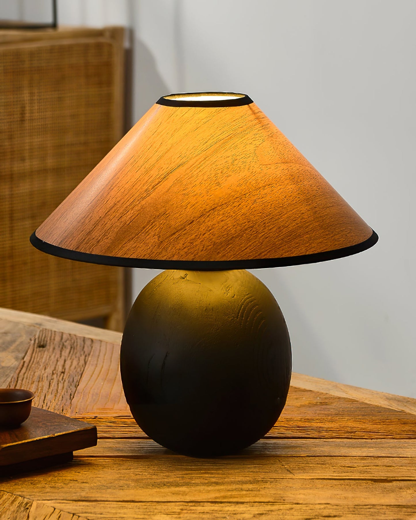 Kodu Table Lamp