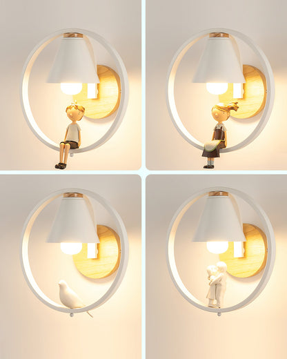 Kona Wall Light