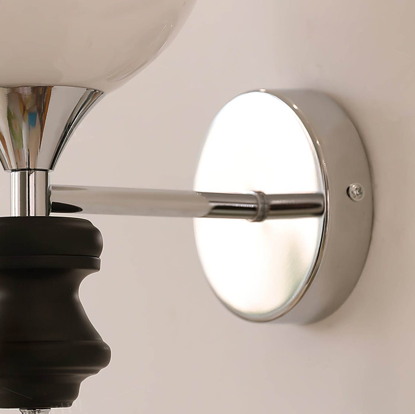 Koscina Wall Lamp
