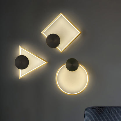 Koya Wall Lamp