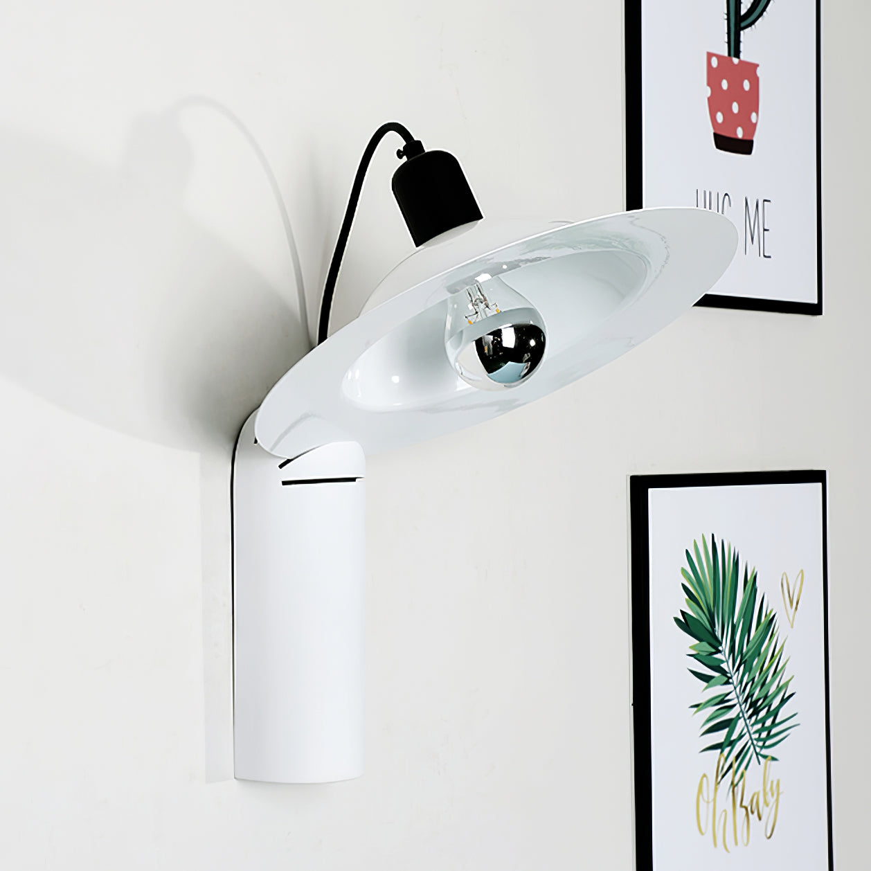 Lampiatta Wall Lamp