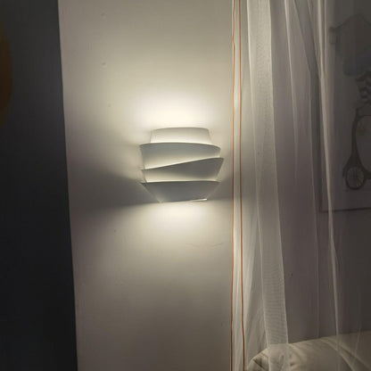 Le Soleil Wall Lamp