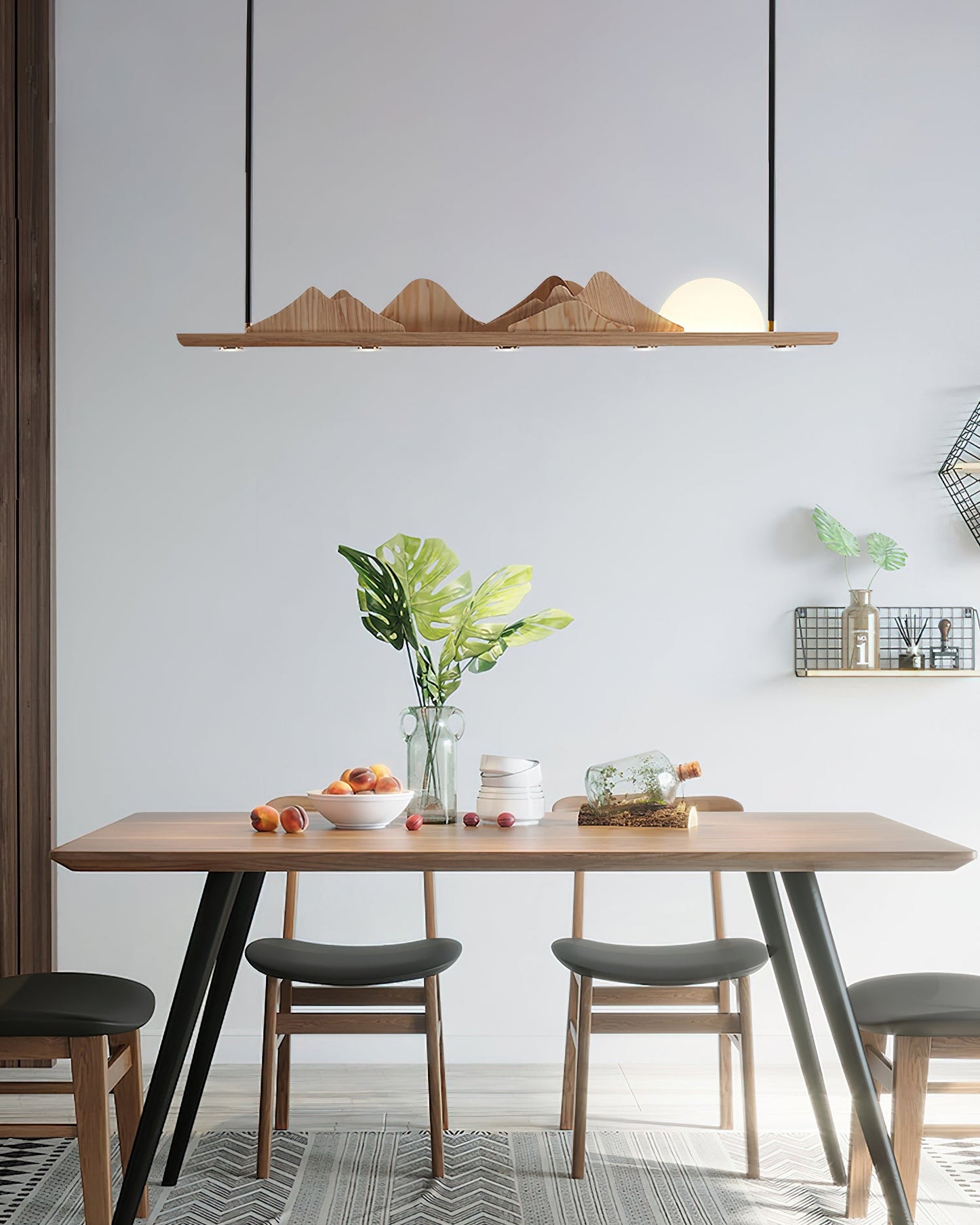 Leah Mountains Chandelier