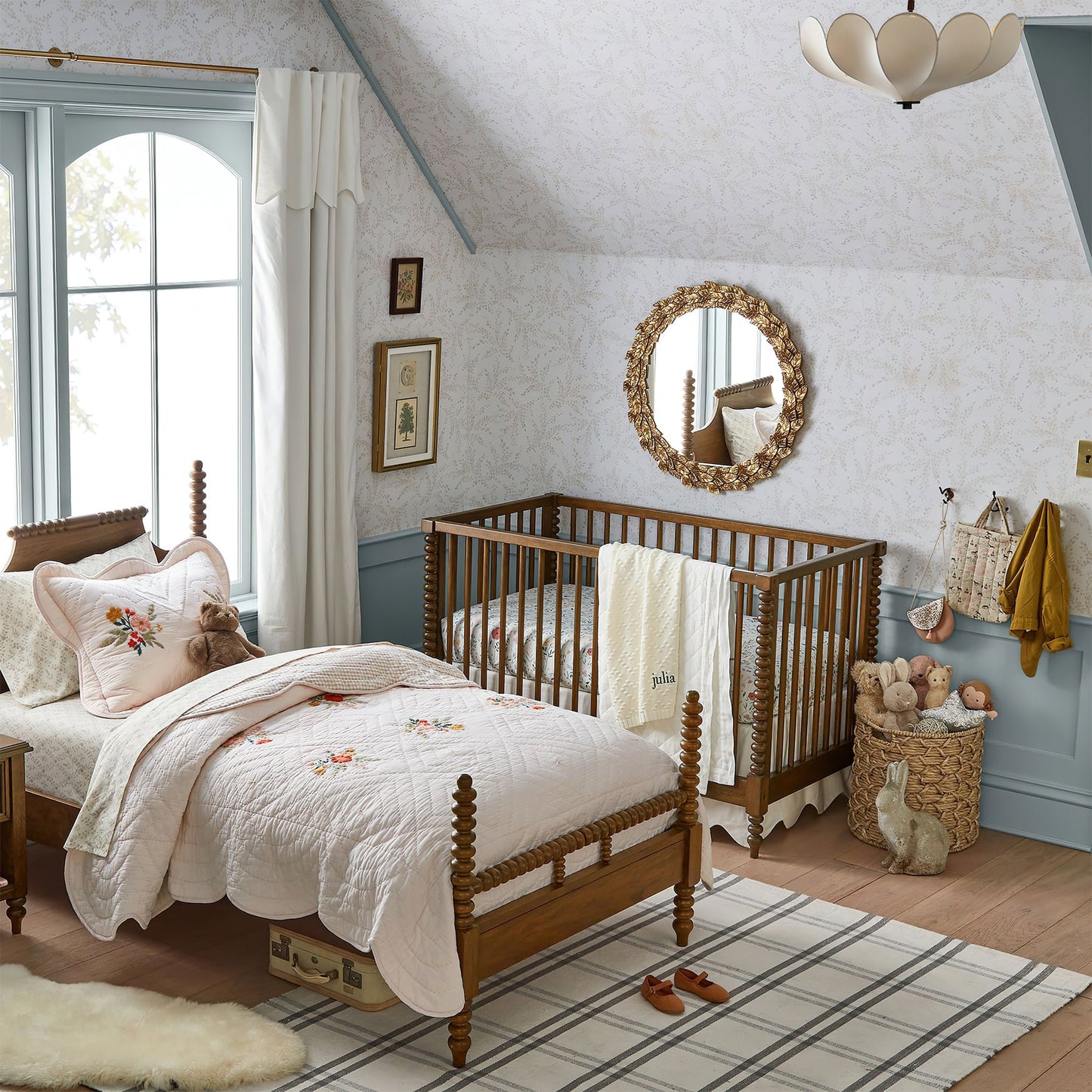 Leni Ceiling Light