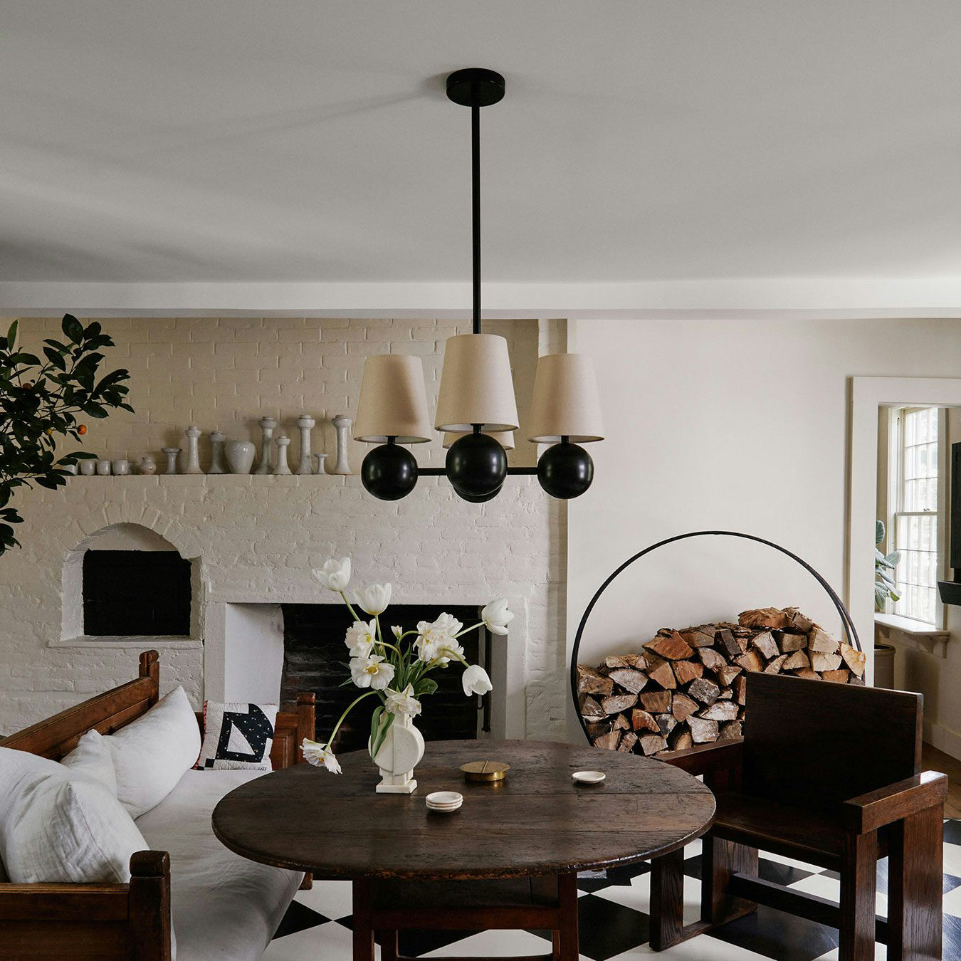 Leoda Chandelier