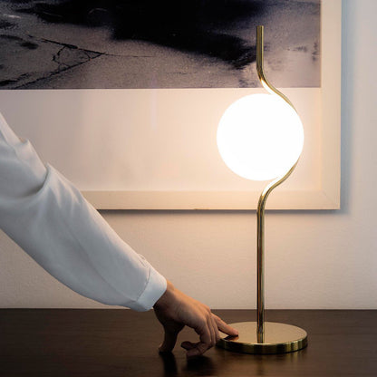 Levita Table Lamp