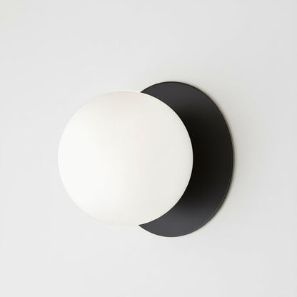 Lila Wall Lamp