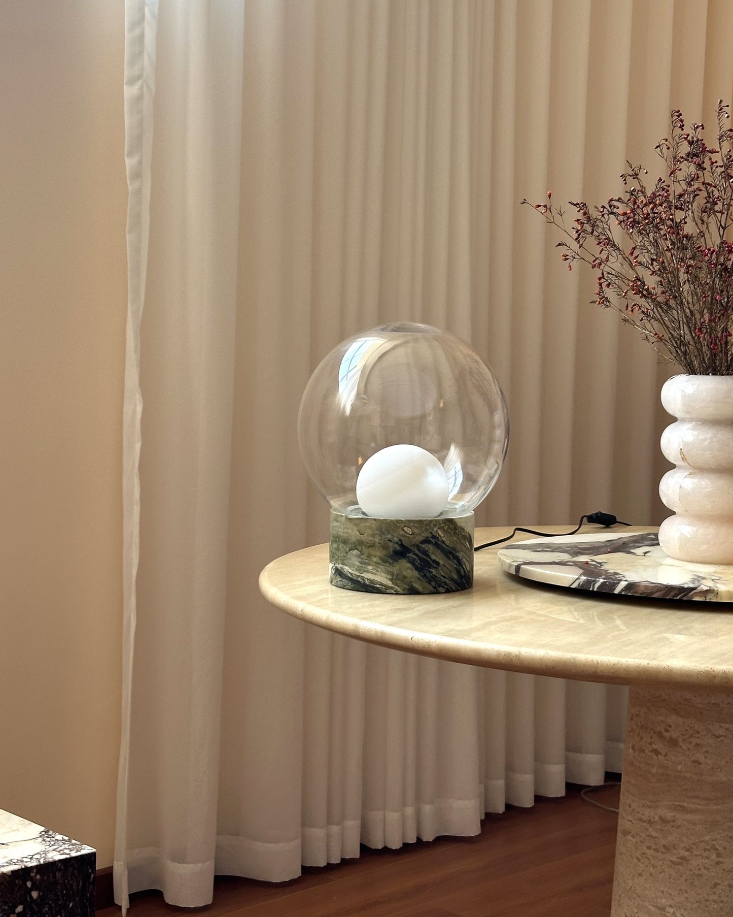 Lilly Table Lamp