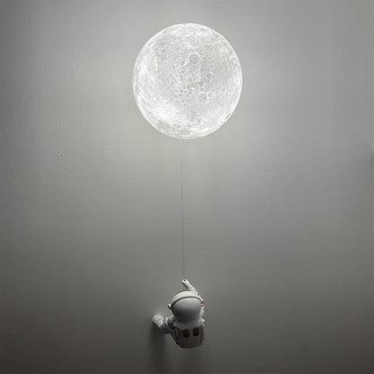 Lunar Wall Lamp