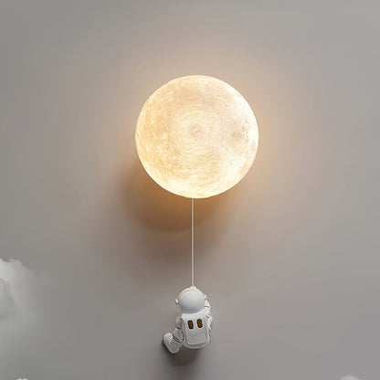 Lunar Wall Lamp