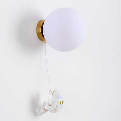 Lunar Wall Lamp