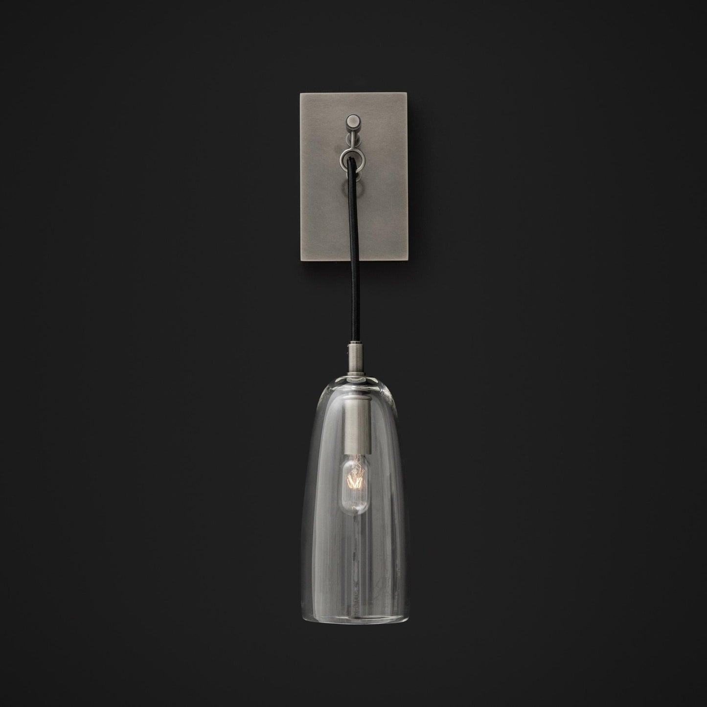 Lure Wall Lamp