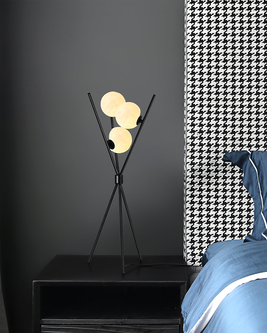 Moon Table Lamp