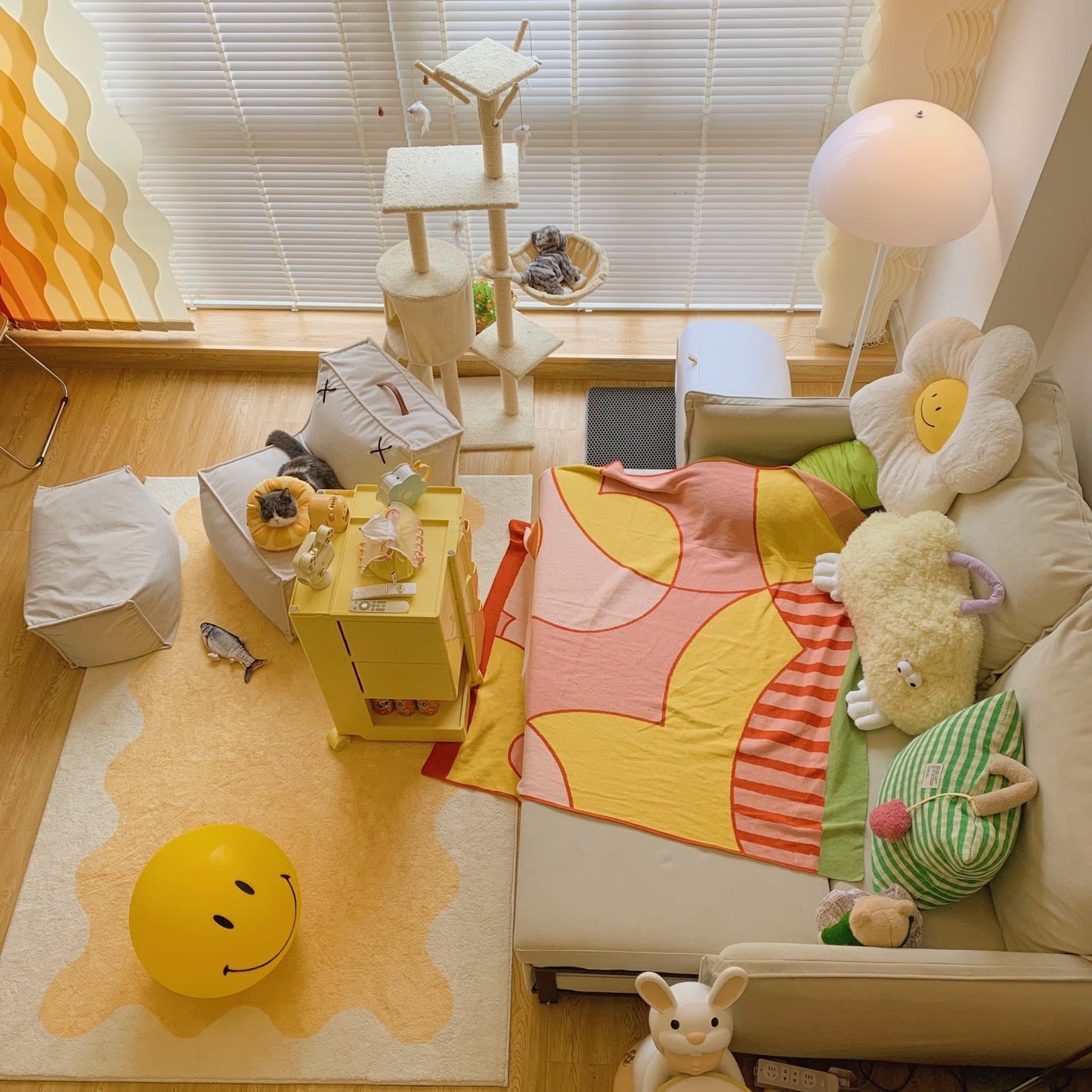 Smiley Table Lamp