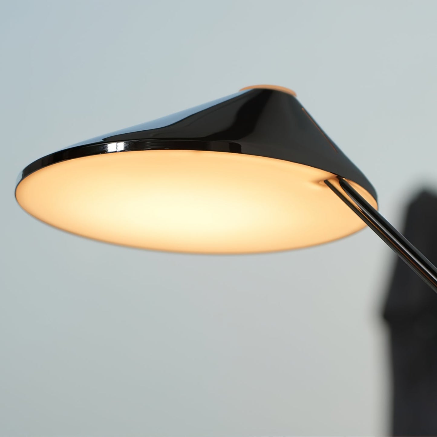 Non Table Lamp