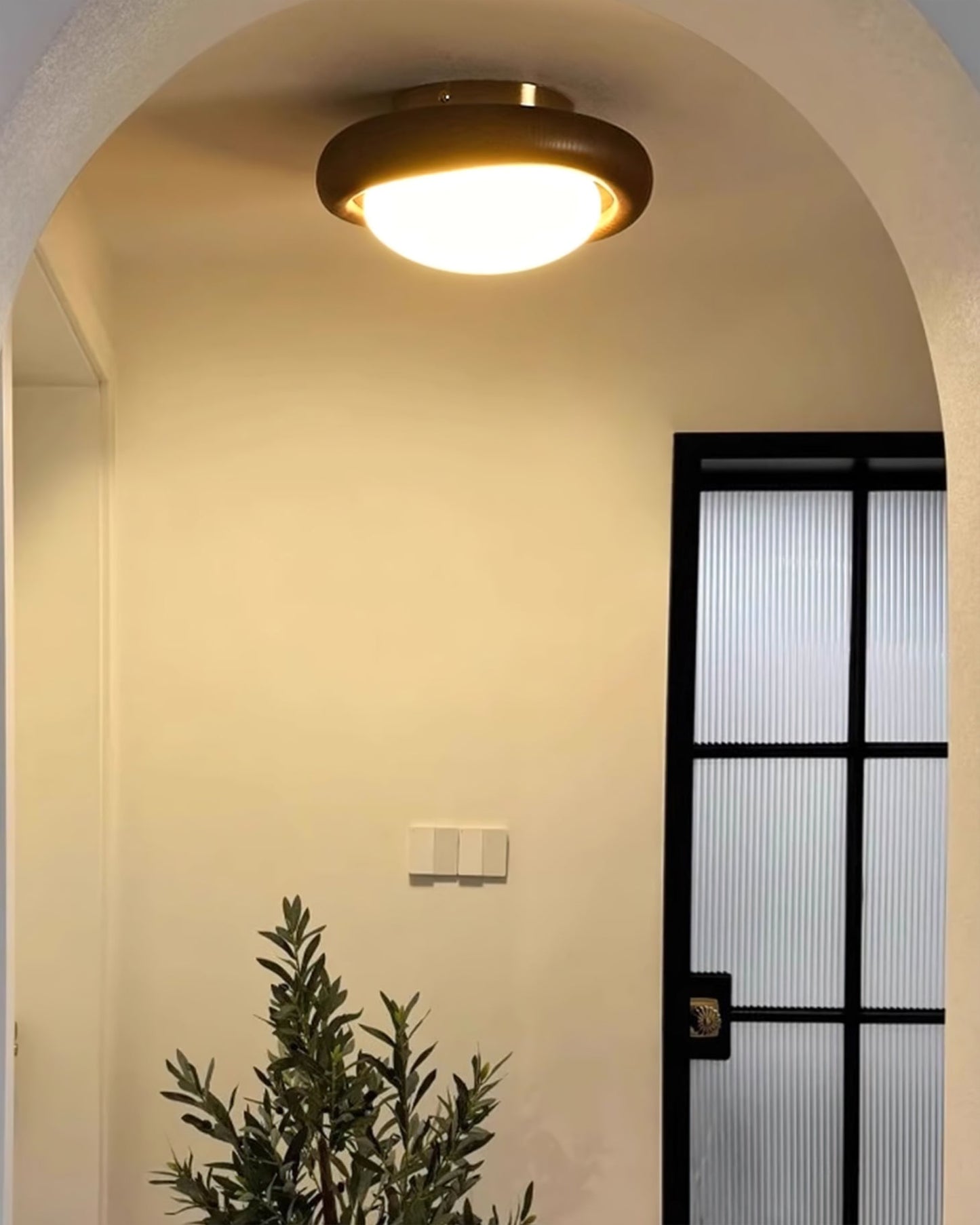 Novi Ceiling Lamp
