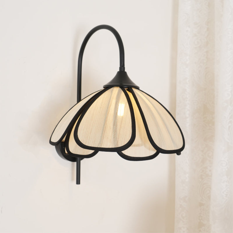 Okai Wall Lamp