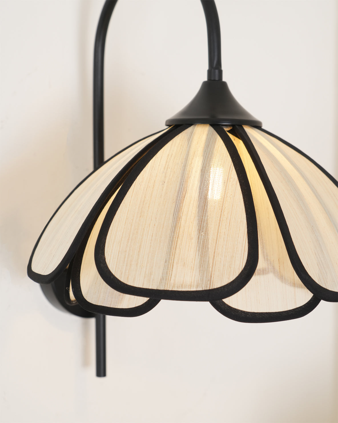 Okai Wall Lamp