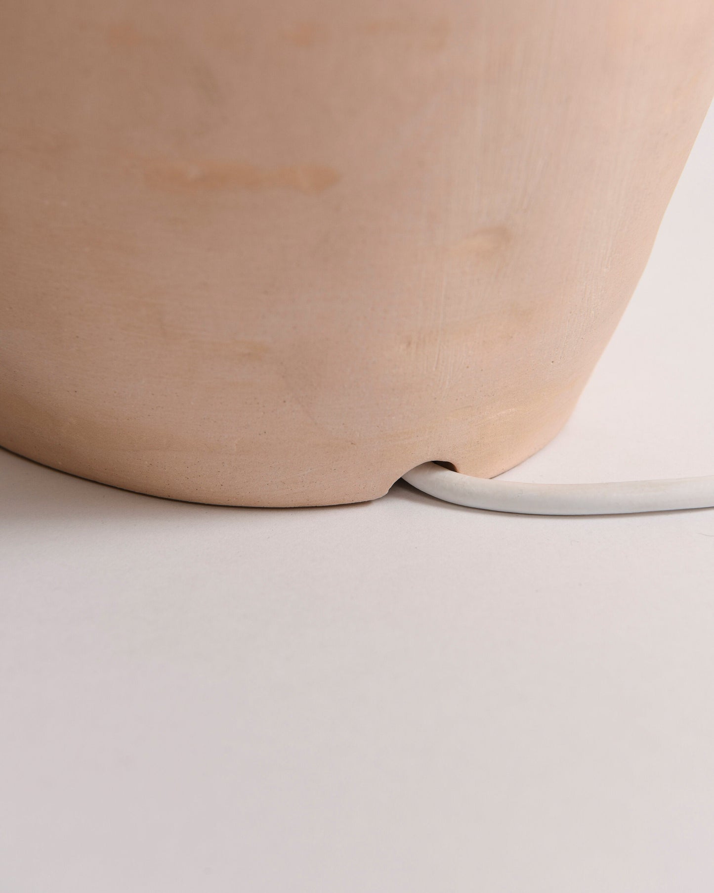 Oo Rough Table Lamp