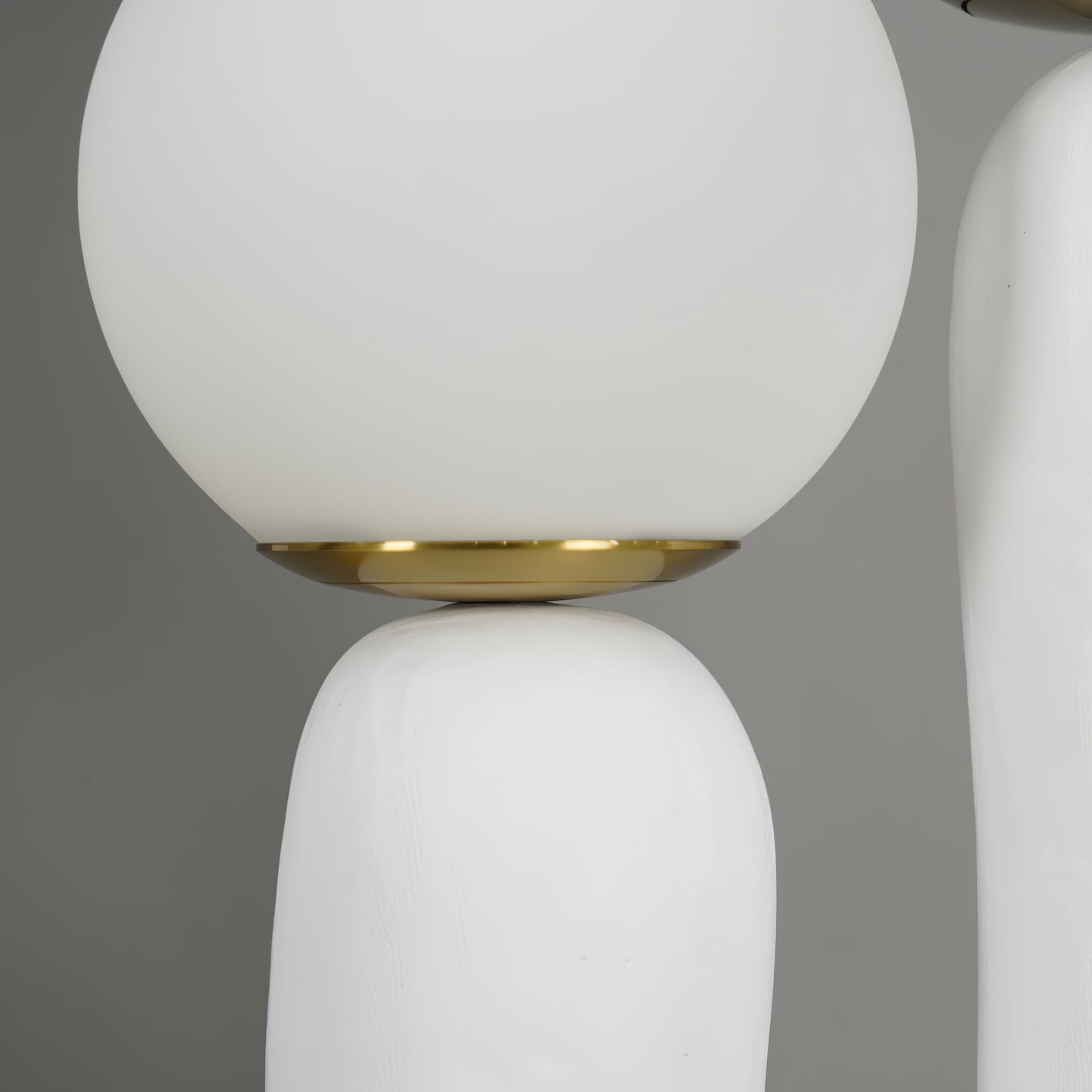 Oo Rough Table Lamp