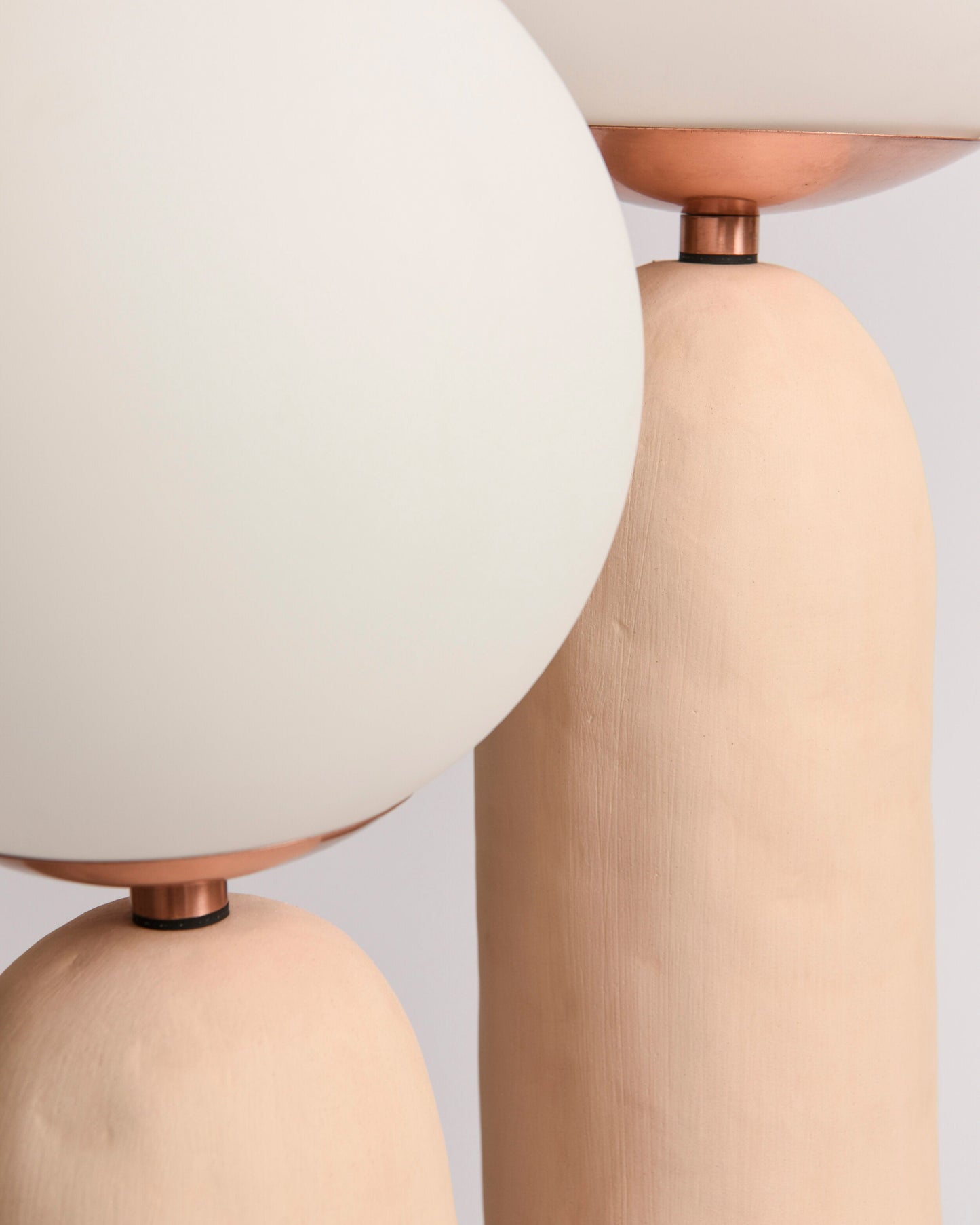Oo Rough Table Lamp