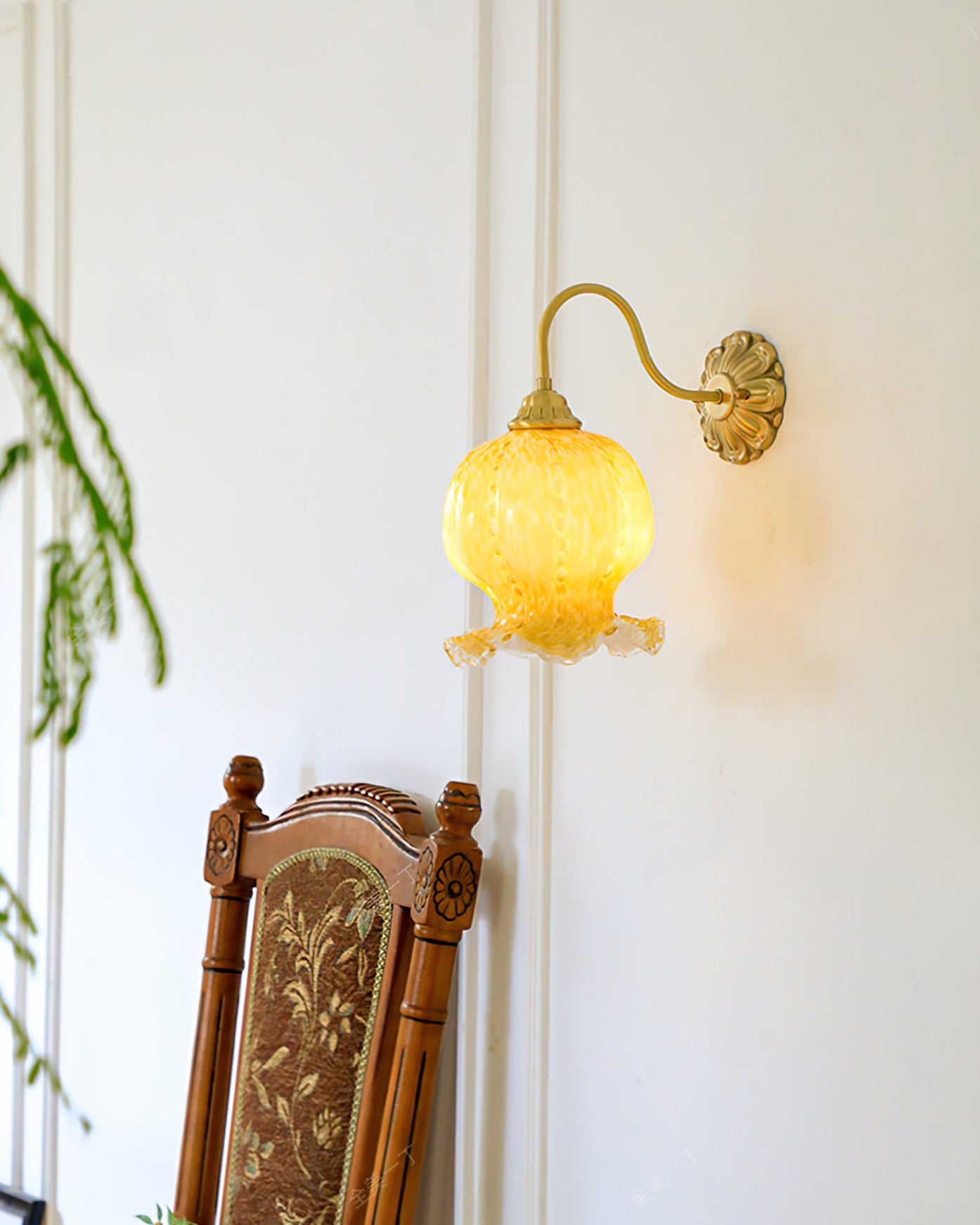 Ozera Wall Lamp