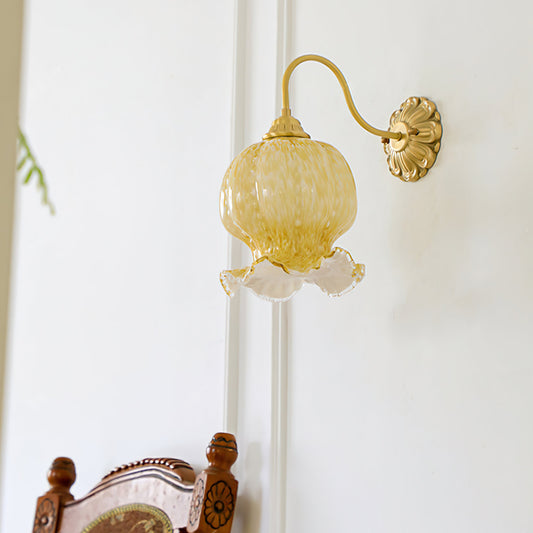 Ozera Wall Lamp