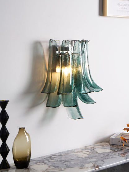 Xiravo Petral Wall Light