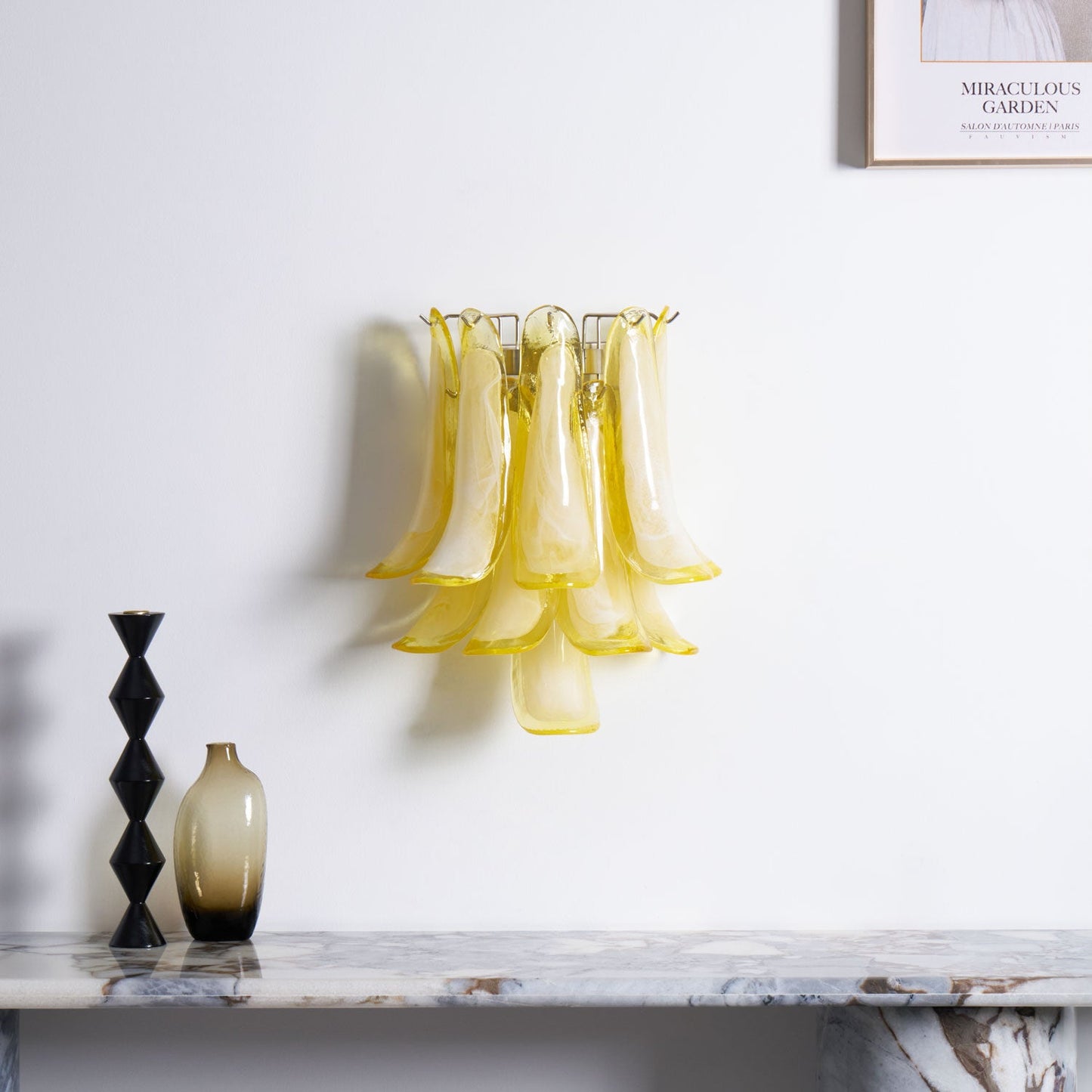 Xiravo Petral Wall Light