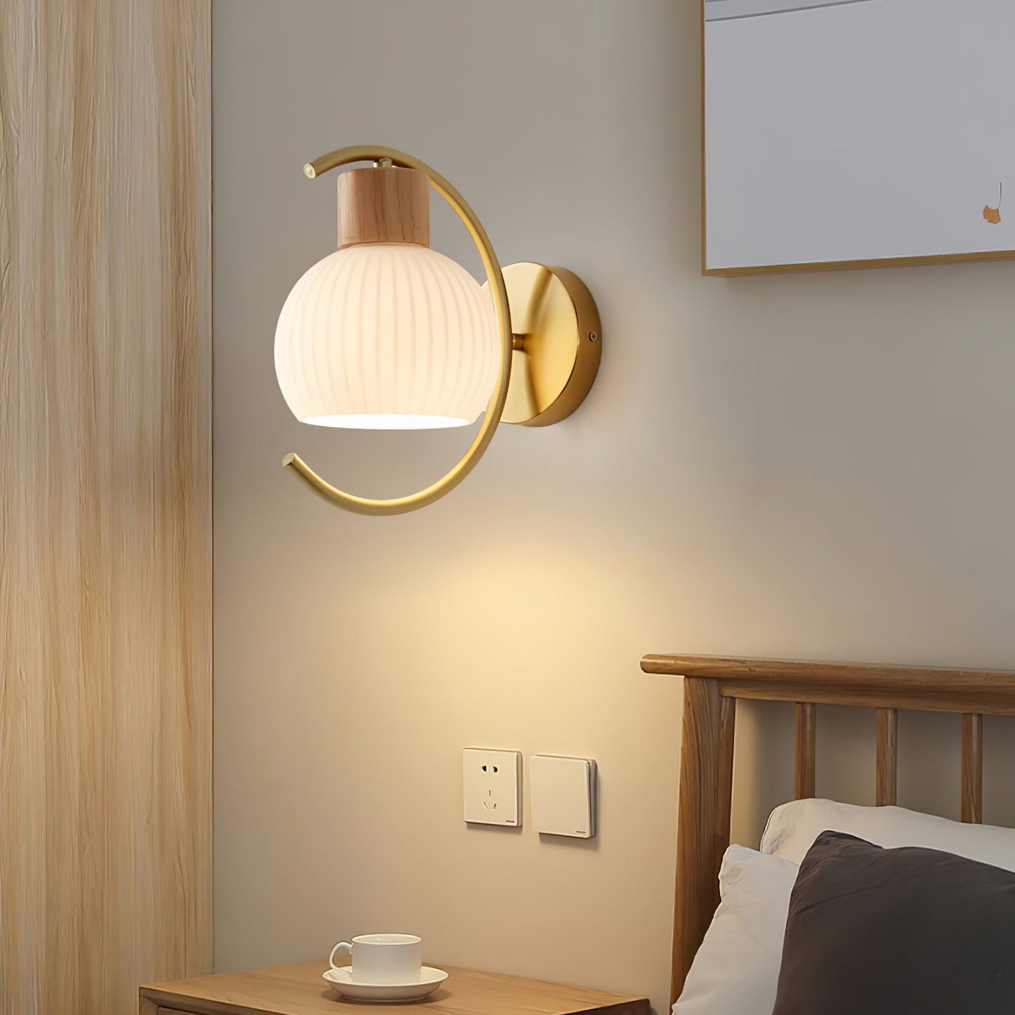 Petaluma Wall Lamp