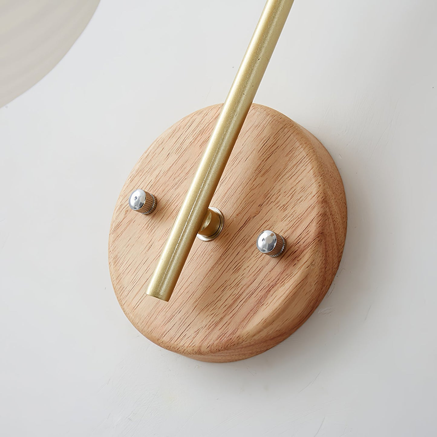 Petaluma Wall Lamp