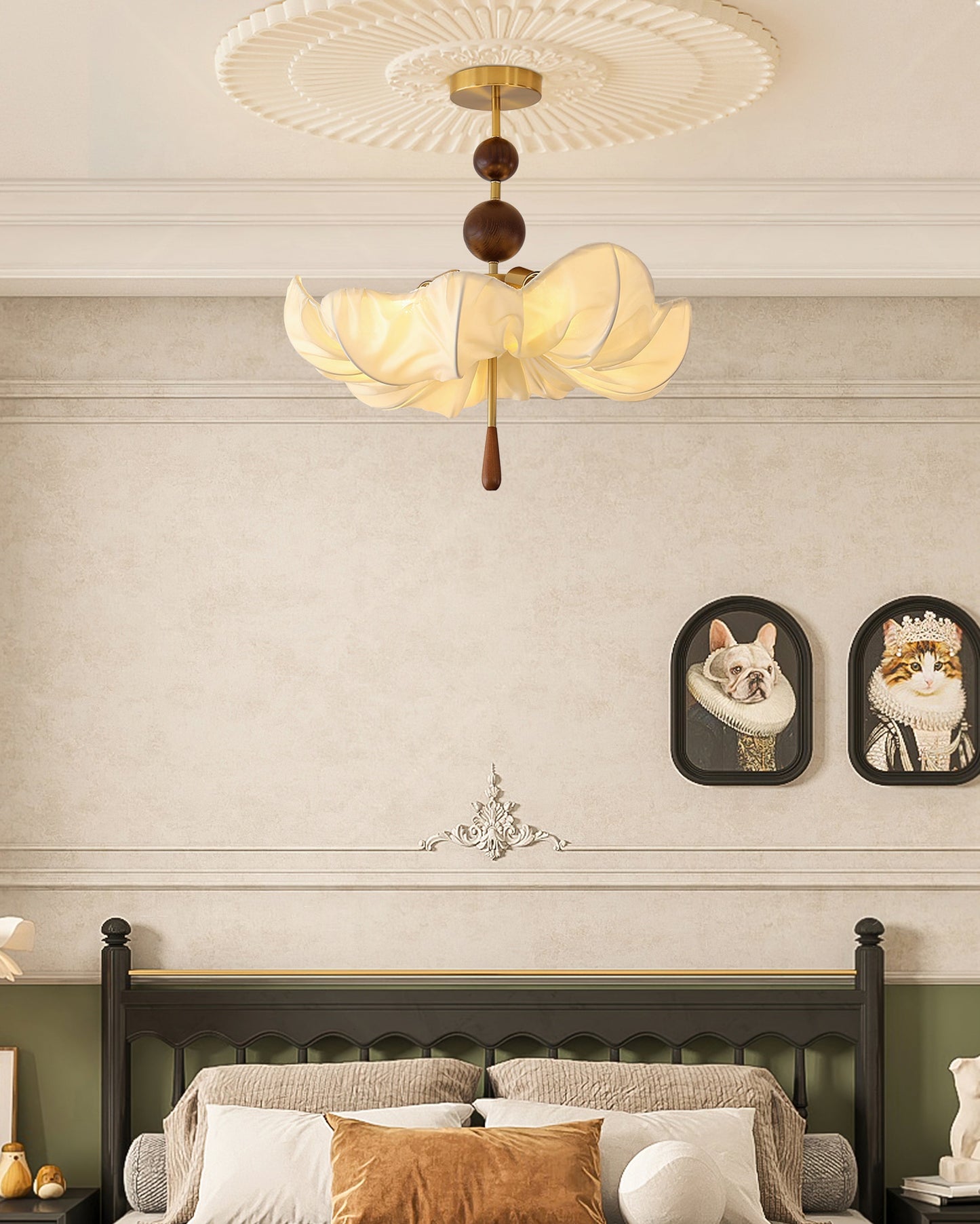 Pinctada Ceiling Light