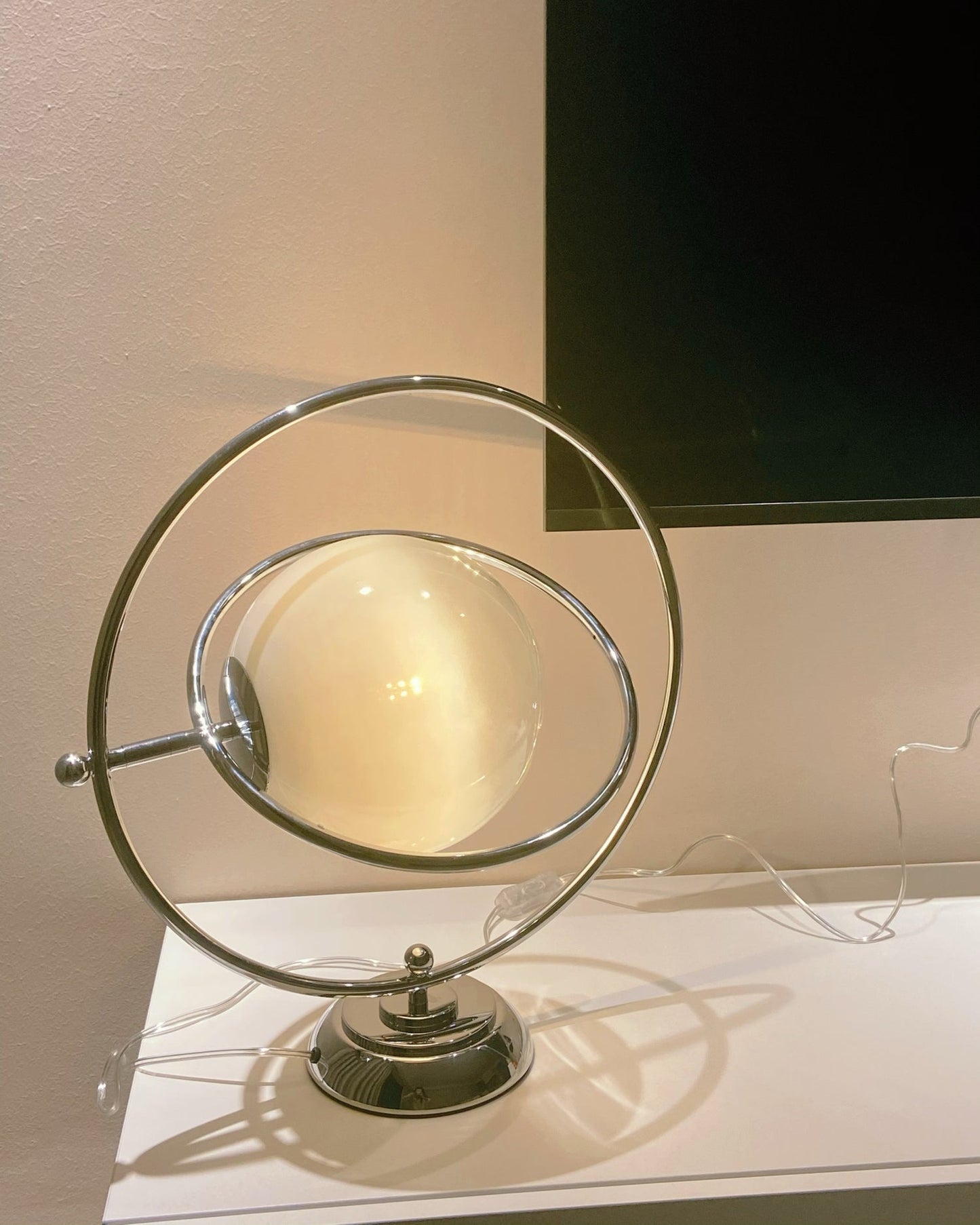 Planet Table Lamp