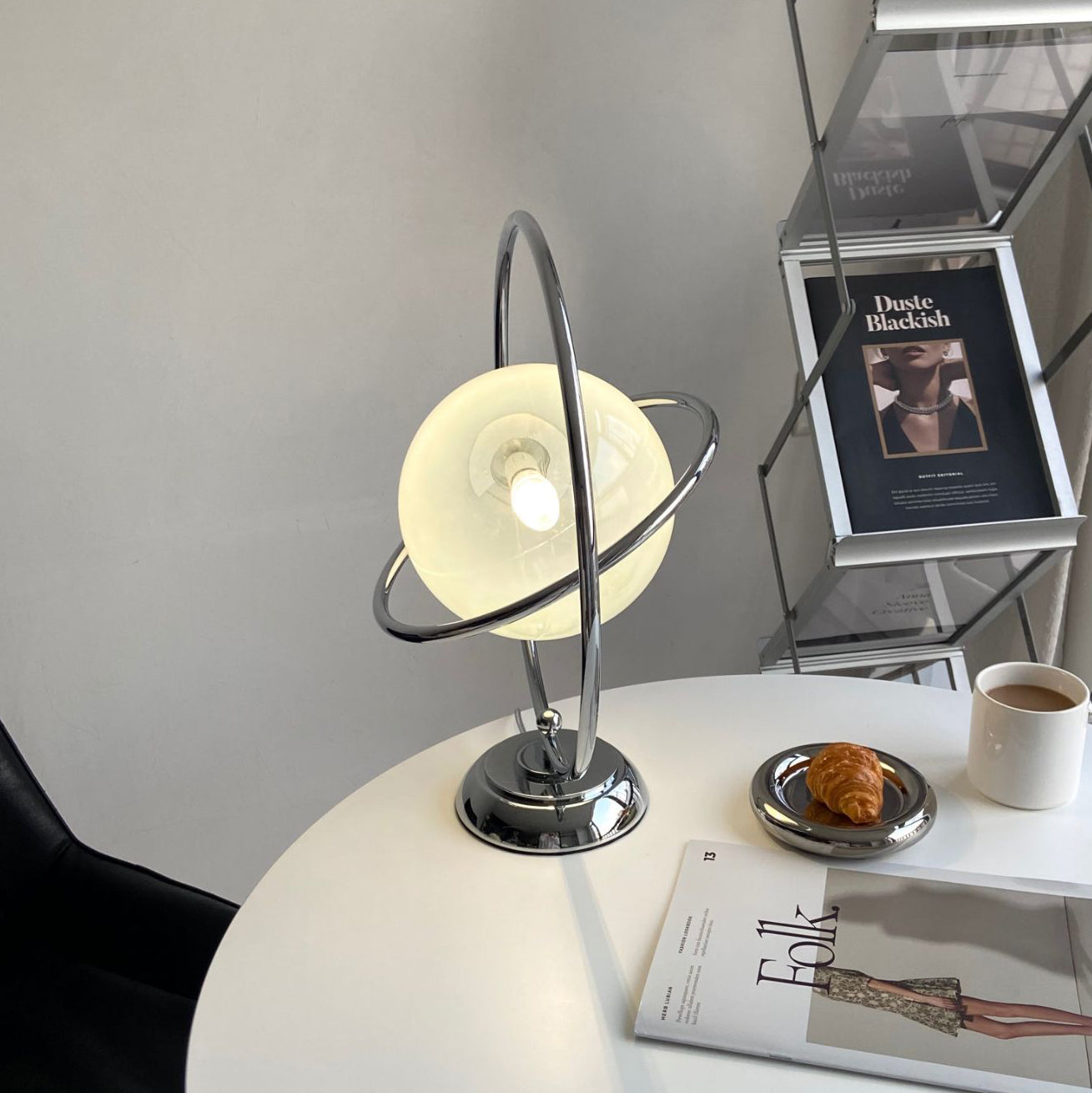 Planet Table Lamp