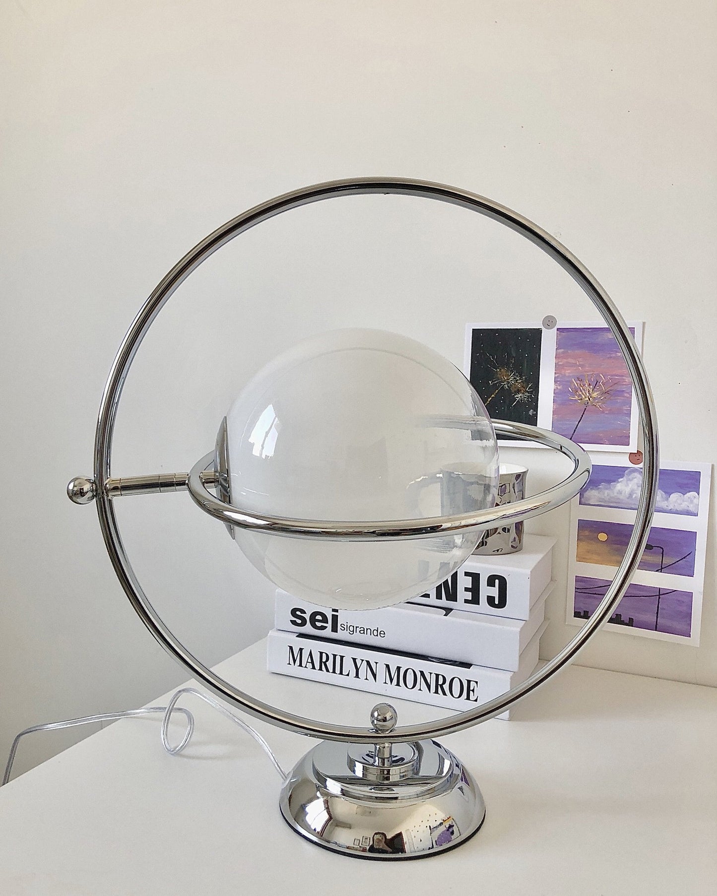 Planet Table Lamp