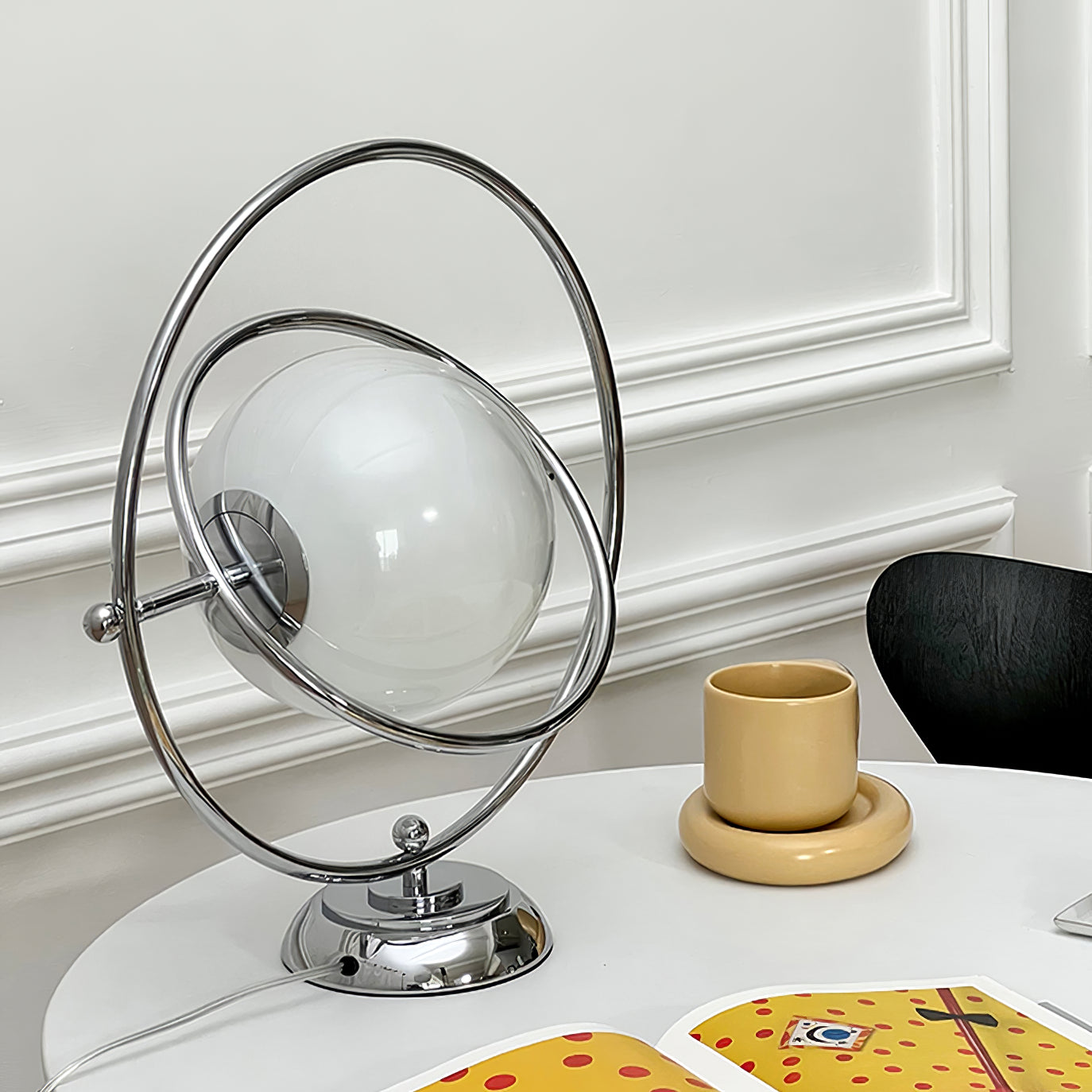 Planet Table Lamp