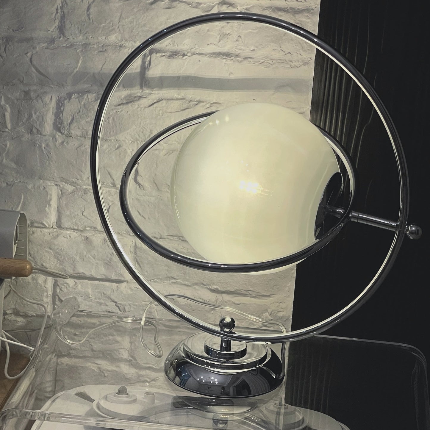 Planet Table Lamp