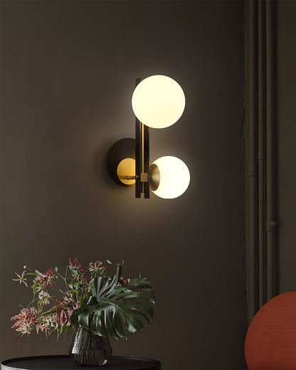 Planeta Wall Lamp