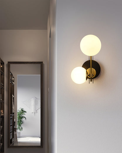 Planeta Wall Lamp