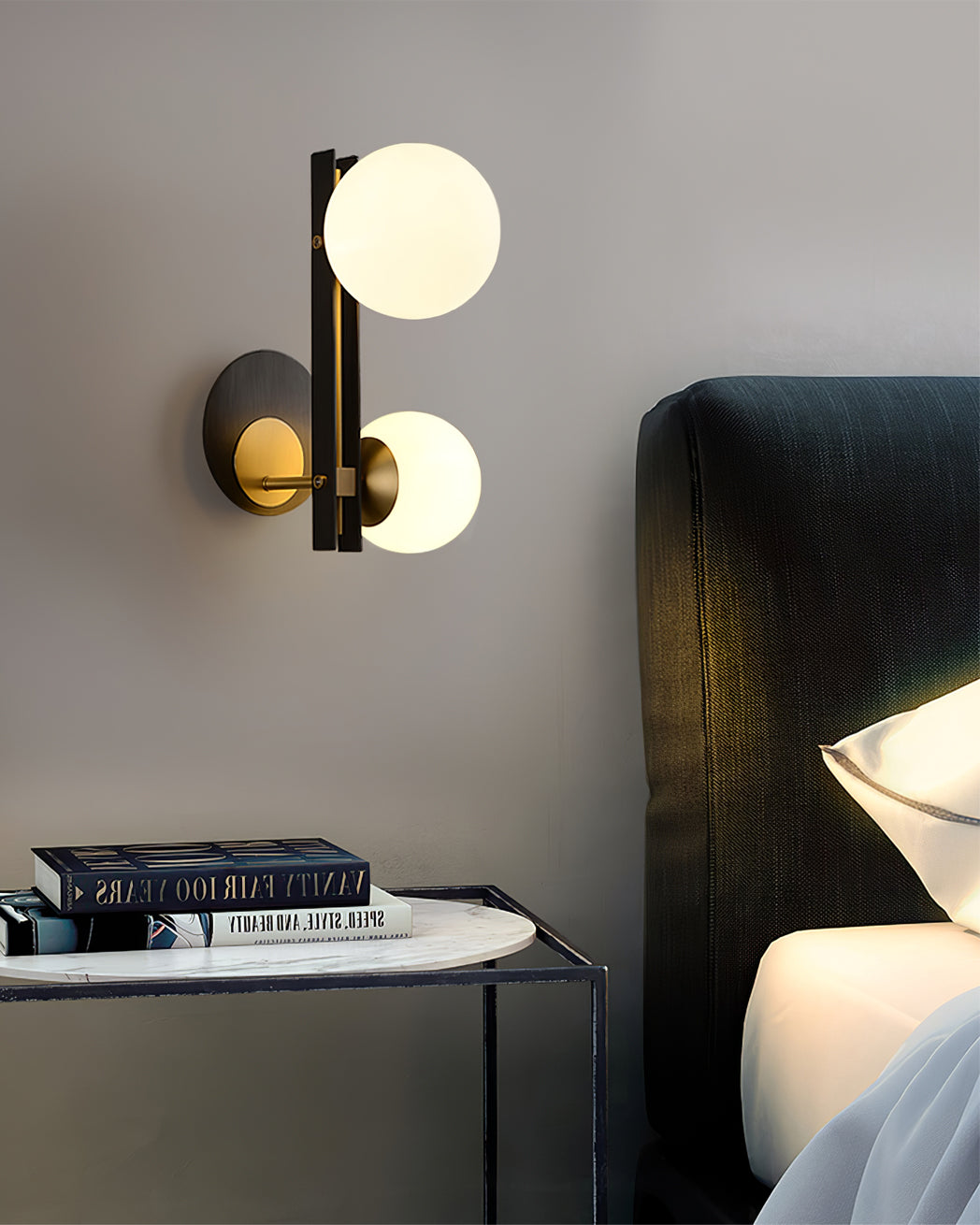 Planeta Wall Lamp