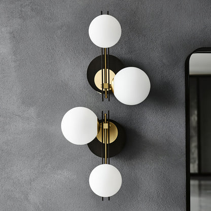 Planeta Wall Lamp